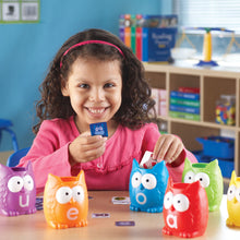 Load image into Gallery viewer, Vowel Owls™ Literacy Sorting Set